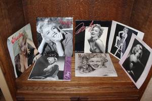 lot 209 image: Collection of Marilyn Monroe calendars