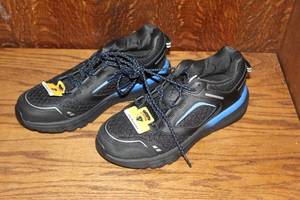 lot 231 image: Herman Survivors Cary Soft Toe Slip-Resistant Work Shoes size 7 12