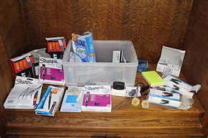 lot 247 image: Officeschool supplies