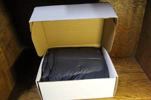lot 248 image: Weighted throw blanket