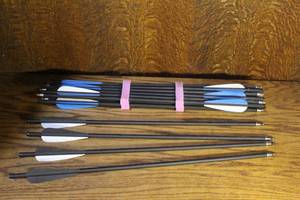 lot 294 image: archery arrows