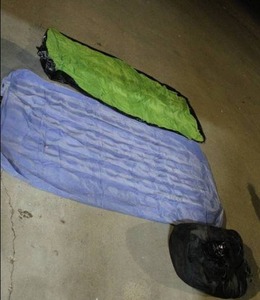 lot 300 image: 3- air mattress