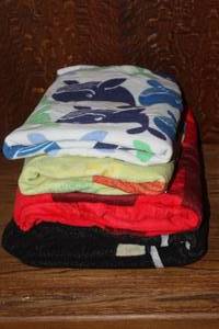 lot 319 image: Beach towels