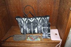 lot 339 image: tote bag featuring a matching removable pouch and more see pictures