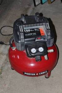 lot 422 image: a Porter-Cable 6-Gallon Pancake Air Compressor (tested)