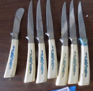 lot 36 image: Vintage  lifetime cutlery Cornflower knives  QTY 6  and butter knife