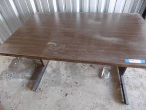 lot 38 image: Desk W metal base  42W X 30D X  30H