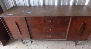 lot 4 image: COMNG SOON