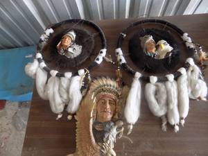 lot 54 image: Dream Catchers x2 Indian, wolf, eagle by.
