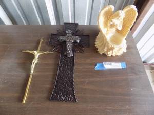 lot 57 image: 2 crosses, angel candle holder