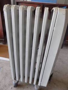 lot 56 image: Kenwood heater