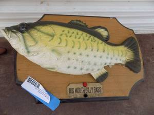 lot 66 image: Big Mouth Billy Bass no cord