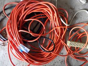 lot 70 image: Extension cords