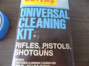 lot 80 image: Gun cleaning  kit