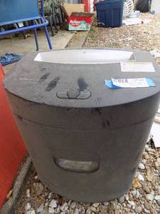 lot 85 image: Royal paper shredder  crown not included