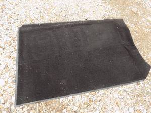 lot 113 image: Industrial rug with anti skid rubber backing
