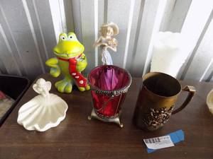 lot 118 image: Milk glass vase, frog vase and brass mug andmore