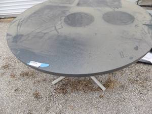 lot 128 image: Round tables  48 diameter