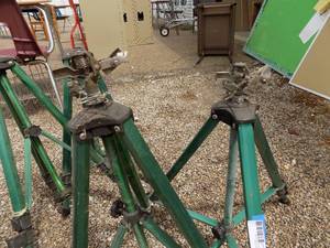 lot 153 image: 4 sprinkler stand 3 with sprinkler heads 3