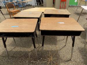 lot 157 image: 4 desks