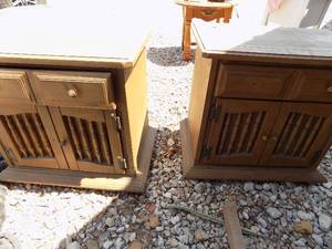lot 216 image: Bedside tables x 2