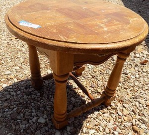 lot 219 image: Round side table