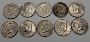 lot 91 image: Selection of Kennedy Half Dollars----Various Years, See pics for details