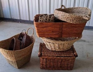 lot 132 image: Large Selection of Wicker Baskets