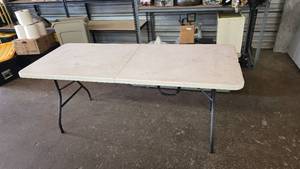 lot 72 image: White 6 Folding Table