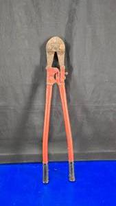 lot 130 image: Heavy Duty 20 Bolt Cutters