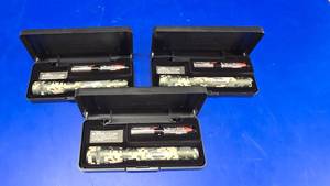lot 144 image: Lot of 3 NEW Maglite LED Digital Camo Flashlights