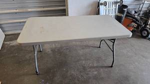 lot 177 image: NPS  5 White Banquet Table