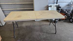 lot 178 image: White 6 Folding Table