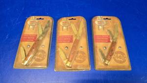 lot 196 image: Lot of 3 Sports Afield 440 Steel Pocket Knives
