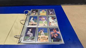 lot 215 image: Large Binder Full of 1993 Fleer Baseball Cards