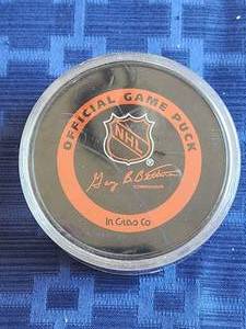 lot 82 image: 1999 official Stanley Cup Hockey puck