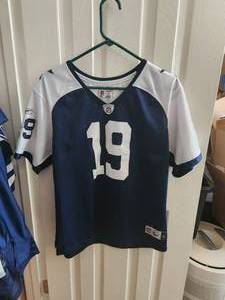 lot 185 image: Dallas Cowboys - Miles Austin #19 - Reebok football jersey - Youth