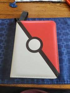 lot 200 image: Pokmon binder full of Pokmon cards