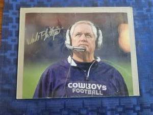 lot 135 image: 8x10 Dallas Cowboys Wade Phillips autographed picture