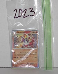 lot 3 image: 20 Official Pokemon Cards