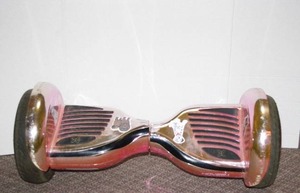 lot 7 image: Hover boardwithout charger