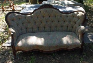 lot 17 image: ANTIQUE East Lake couch