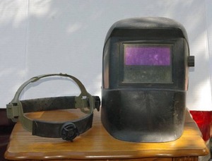 lot 20 image: Task Force Solar-Powered Auto-Darkening welding helmet