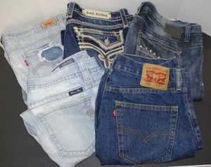 lot 50 image: Womens designer jeans sizes 12-14