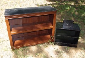 lot 63 image: 2 shelfs