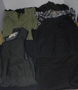 lot 80 image: Womens designer dresses size L and XL