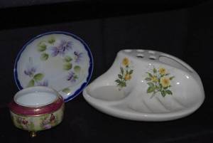 lot 154 image: Vintage glassware (3 pieces)