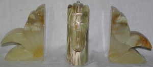 lot 276 image: Vintage pair of hand-carved marble book ends