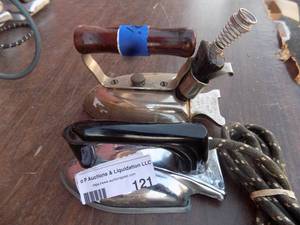 lot 121 image: vintage irons x 2v