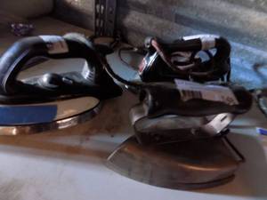 lot 148 image: Vintage irons x 3